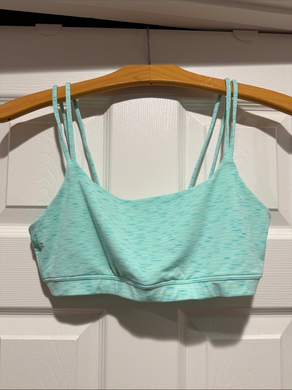 GapFit- Women’s Breathe Bra